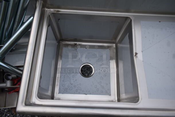 BRAND NEW SCRATCH AND DENT! Regency 600S1181818R Stainless Steel Commercial Single Bay Sink w. Right Side Drain Board. No Legs. Bay 18x18. Drain Board 16.5x20 - Image 3 of 5