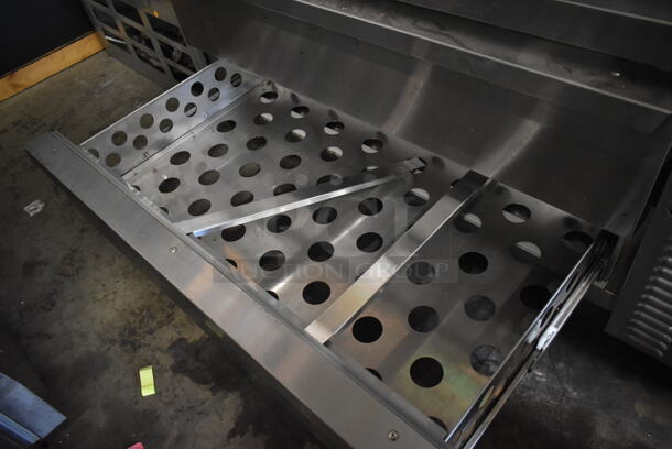 Continental Stainless Steel Commercial 2 Drawer Chef Base on Commercial Casters. 115 Volts, 1 Phase. Tested and Working! - Image 5 of 5