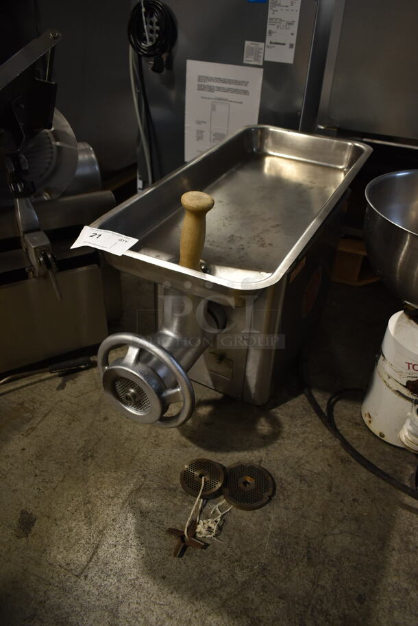 Hobart 422 D Stainless Steel Commercial Countertop Meat Grinder w/ Tray. 115 Volts, 1 Phase. Tested and Working!