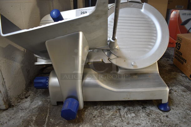 Sir Lawrence Stainless Steel Commercial Countertop Meat Slicer w/ Blade Sharpener. 23x25x17. Tested and Working! - Image 4 of 6