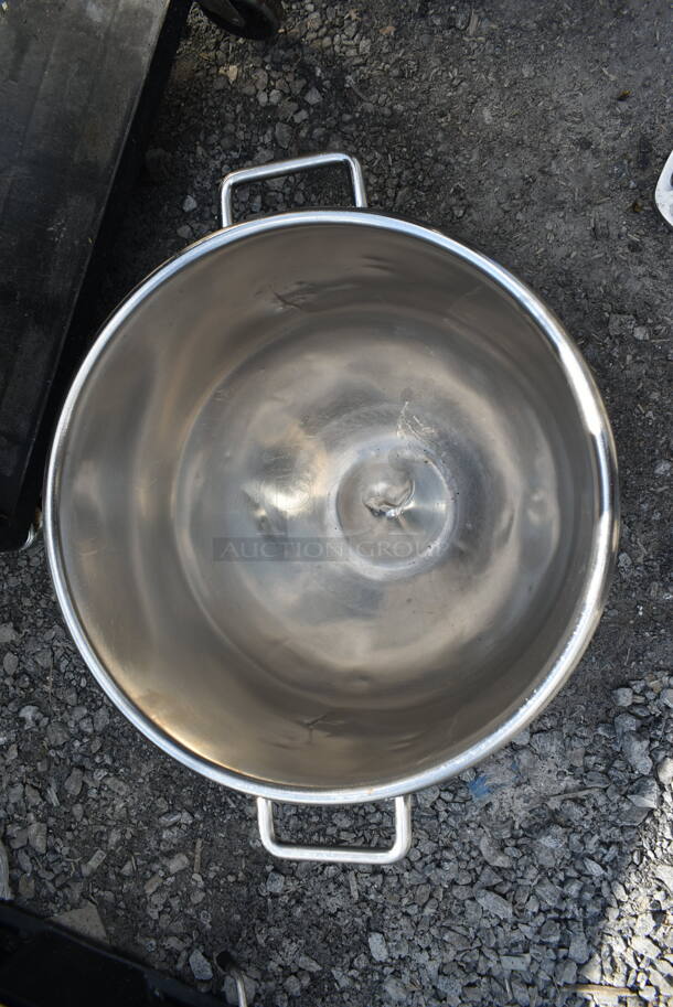 ALL ONE MONEY! Hobart VMLH-40 Stainless Steel 40 Quart Mixing Bowl and 40D 40 Quart Paddle Attachment. - Image 7 of 9