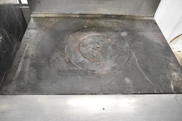 Southbend Platinum P36D-GRAD Stainless Steel Commercial Natural Gas Powered Single Burner Range w/ Salamander Cheese Melter and Oven - Image 4 of 9