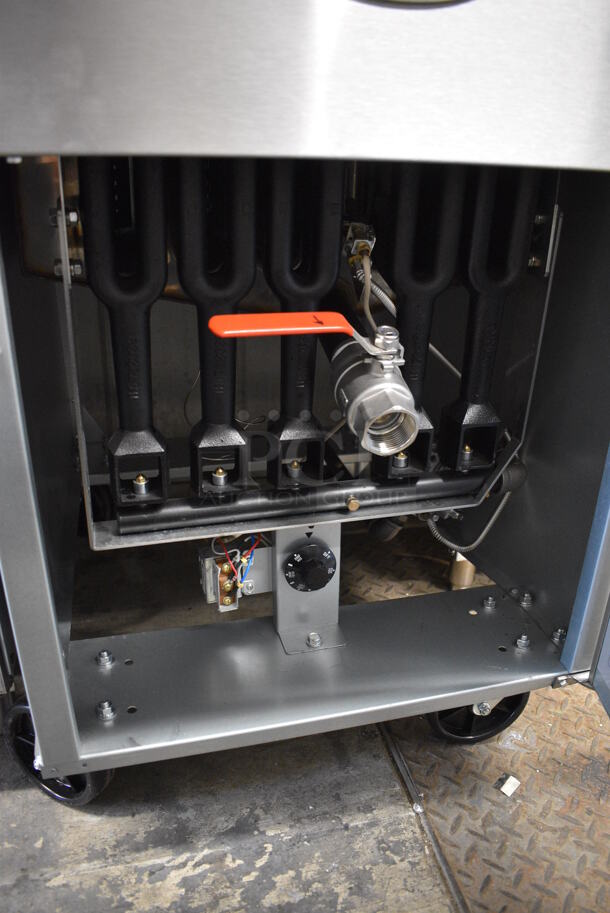 2021 Avantco Model FF518-N Stainless Steel Commercial Floor Style Propane Gas Powered 100 Pound Capacity Deep Fat Fryer w/ 2 Metal Fry Baskets on Commercial Casters. 120,000 BTU. 21x34x47 - Image 5 of 6