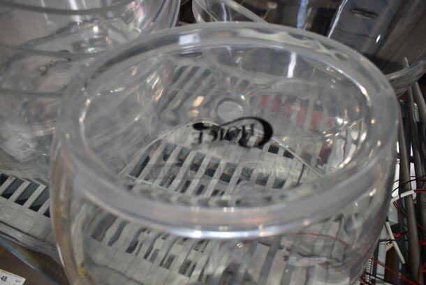 6 BRAND NEW SCRATCH AND DENT! Choice Clear Poly Ice Buckets. 6 Times Your Bid! - Image 6 of 6