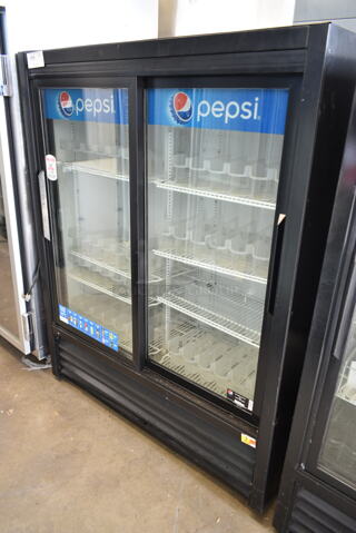 2014 True GDM-41SL-60-LD Metal Commercial 2 Door Reach In Cooler Merchandiser w/ Poly Coated Racks. 115 Volts, 1 Phase. Tested and Working!