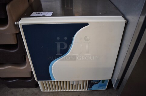 Freddy Undercounter Unit. 115 Volts, 1 Phase. 20x23x23. Tested and Powers On But Does Not Get Cold