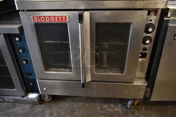2 Blodgett SHO-100-G Stainless Steel Commercial Natural Gas Powered Full Size Convection Oven w/ View Through Doors, Metal Oven Racks and Thermostatic Controls on Commercial Casters. 2 Times Your Bid! - Image 3 of 6