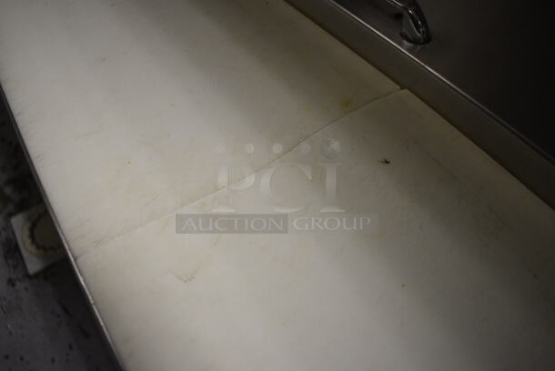 Continental SW60-24M Stainless Steel Commercial Sandwich Salad Prep Table Bain Marie Mega Top on Commercial Casters. 115 Volts, 1 Phase. 60x34.5x42.5. Item Was in Working Condition on Last Day of Business. (kitchen) - Image 5 of 9