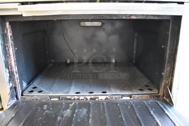 Garland SunFire Stainless Steel Commercial Natural Gas Powered 10 Burner Range w/ 2 Ovens, Over Shelf and Back Splash 59x34x56 - Image 9 of 11