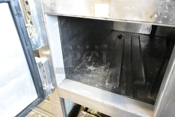 Leader LM60 Stainless Steel Commercial Sandwich Salad Prep Table Bain Marie Mega Top on Commercial Casters. 115 Volts, 1 Phase. Tested and Working!
 - Image 2 of 8