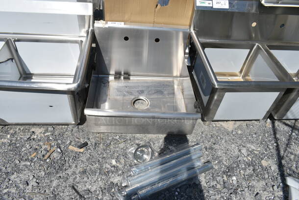 BRAND NEW SCRATCH AND DENT! Stainless Steel Single Bay Sink.  - Image 1 of 6