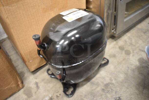 BRAND NEW! Tecumseh Model AK2UD1AT107A40 Metal Commercial Compressor. 115 Volts, 1 Phase. 11x8x10 - Image 4 of 6
