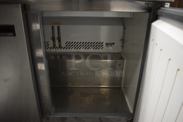 Arctic Air AST48R Stainless Steel Commercial Sandwich Salad Prep Table Bain Marie Mega Top on Commercial Casters. 115 Volts, 1 Phase. 48x30x44. Item Was in Working Condition on Last Day of Business. (kitchen) - Image 5 of 8