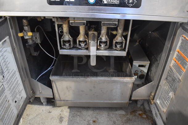 Pitco Frialator DD 24 RUFM Stainless Steel Commercial Natural Gas Powered Donut Fryer w/ Grease Trap. 72,000 BTU. 29x43x56 - Image 7 of 9
