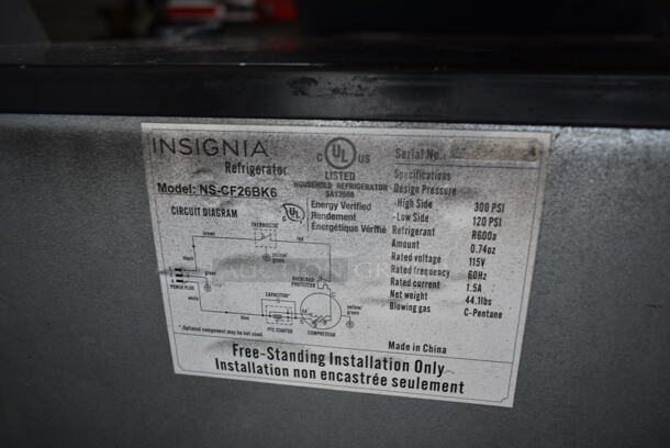 Insignia NS-CF26BK6 Mini Cooler. 115 Volts, 1 Phase. Tested and Working! - Image 6 of 6