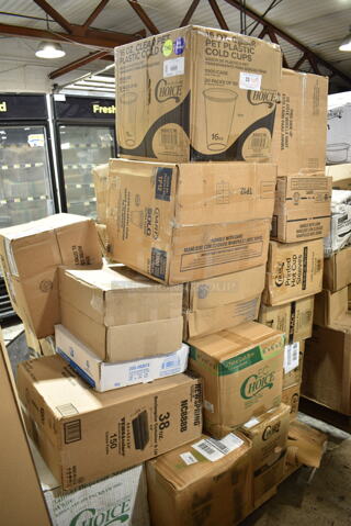 PALLET LOT of 24 BRAND NEW Boxes Including 500CC16 Choice Clear PET Customizable Plastic Cold Cup - 16 oz. - 1000/Case, TP12 Solo Ultra Clear Plastic Cold Cup, 20G-063015 Gusset Bags, Pactiv Newspring NC888B Versatainer Rectangular Container, Choice 6" x 6" x 3" Compostable Sugarcane / Bagasse Take-Out Container, 378W-2000 Cups, 966TALLFLDB Choice White Tall-Fold 6" x 13" Dispenser Napkin - 8000/Case, 129MCS38B Choice 38 oz. Black Rectangular Microwavable Heavy Weight Container with Lid 8 3/4" x 6 1/4" x 2" - 150/Case, 3 Box 129MCS38B Choice 38 oz. Black Rectangular Microwavable Heavy Weight Container with Lid 8 3/4" x 6 1/4" x 2" - 150/Case, 500COLLAR Choice 10-24 oz. Printed Coffee Cup Sleeve / Jacket / Clutch - 1200/Case, Choice 2 oz Portion Cups, Choice 0.75 Portion Cups, 274MOPBCKTGY Lavex 35 qt. Gray Mop Bucket, 433SLINERBL Baker's Lane 16" x 24" Full Size Silicone Coated Parchment Paper Bun / Sheet Pan Liner Sheet - 1000/Case, 612FS7800 Choice Full Size Foil Steam Pan. 24 Times Your Bid!