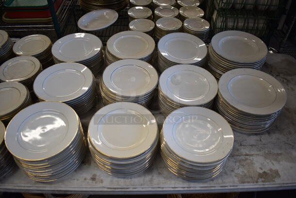 ALL ONE MONEY! Lot of Items on Tabletop Including Ceramic and Glass Plates - Image 9 of 11