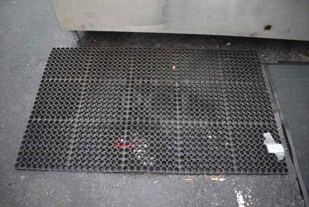 Black Anti Fatigue Floor Mat. 36.5x61