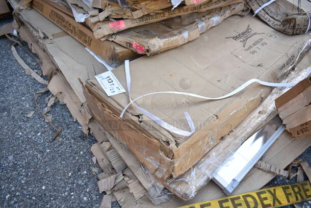 4 BRAND NEW SCRATCH AND DENT! Items; Regency 460EB1254 12" x 54" NSF Black Epoxy Wire Shelf, Flash Furniture XU-MBT-3636-GG 36" x 36" Black / Mahogany Reversible Laminated Square Table Top. 4 Times Your Bid! - Image 2 of 5