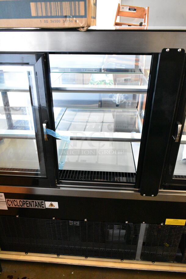 BRAND NEW SCRATCH AND DENT! Avantco 193BC72HCB Curved Glass Black Refrigerated Bakery Display Case. 120 Volts, 1 Phase. Tested and Working! - Image 6 of 9