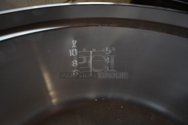 BRAND NEW SCRATCH AND DENT! Stainless Steel Rice Cooker Insert and Box of 4 Commercial Casters. - Image 4 of 8