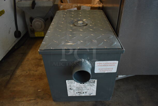 BRAND NEW SCRATCH AND DENT! Watts Model WD-4 Metal Commercial Grease Trap. 10x18x11