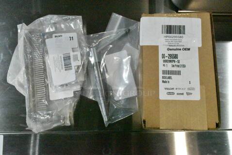 4 BRAND NEW SCRATCH AND DENT! Items Including HP00295580 Hobart 00-295580 Whisk, HP00438086 Hobart 00-438086 Retainer Magnet, HP00292105 Hobart 00-292105 Frt Stripper Assy, HP0006472700 Hobart 00-064727-00001 Lift Control Shaft & Handle. 4 Times Your Bid! 
