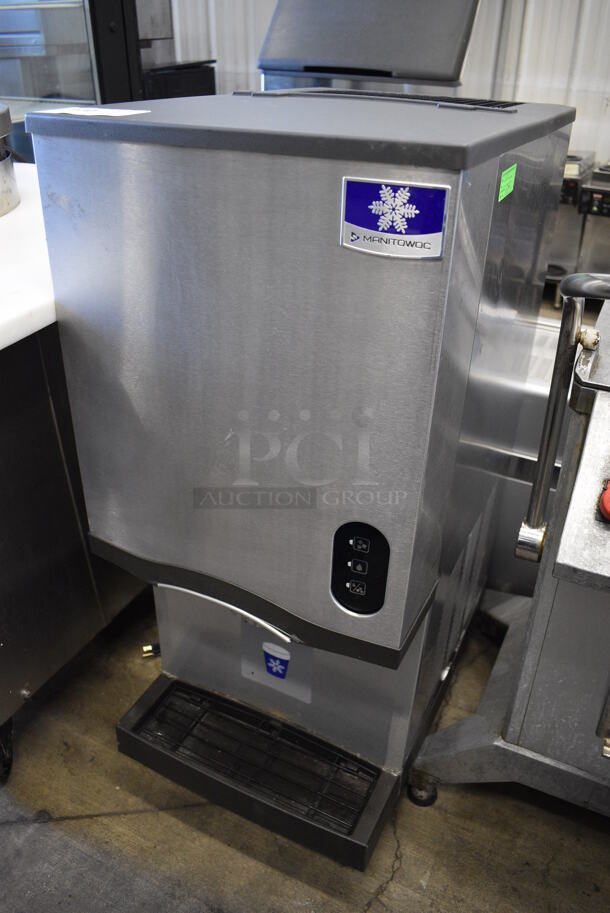 2022 Manitowoc CNF0201A-161 Stainless Steel Commercial Countertop Ice Maker and Dispenser. 115 Volts, 1 Phase. 16.5x24x40 - Image 2 of 5