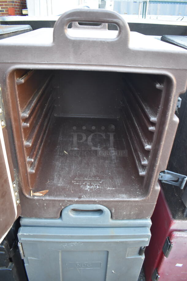 2 Poly Food Carrying Catering Case; Cambro 300MPC Brown and Carlisle NPC300N Blue Gray. 17x24x23. 2 Times Your Bid! - Image 4 of 7