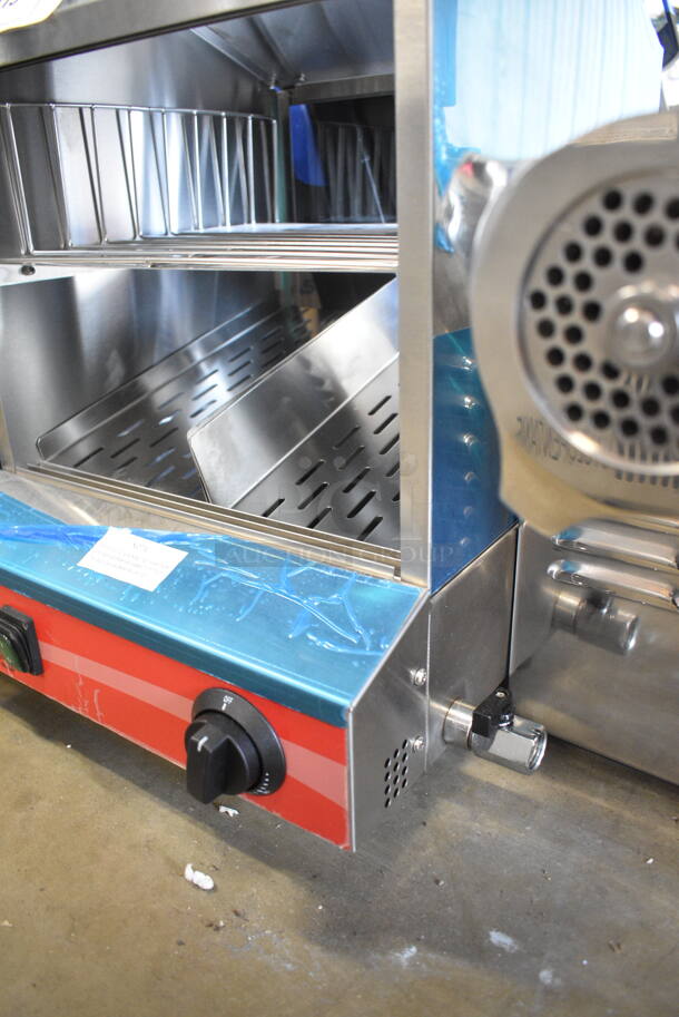 BRAND NEW SCRATCH AND DENT! 2023 Avantco 177HDS175 Stainless Steel Commercial Countertop 175 Dog / 40 Bun Hot Dog Steamer. 120 Volts, 1 Phase. Tested and Does Not Power On - Image 6 of 8