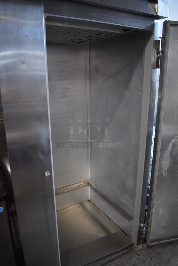 McCall L2-2001 Stainless Steel Commercial Single Door Roll In Rack Cooler Retarder. 115 Volts, 1 Phase. 39x37x85.5. Tested and Working! - Image 7 of 7