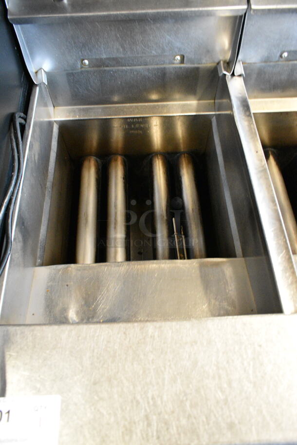 Pitco Frialator SGH50 Stainless Steel Commercial Floor Style Natural Gas Powered Deep Fat Fryer on Commercial Casters. 80,000 BTU.  - Image 5 of 10