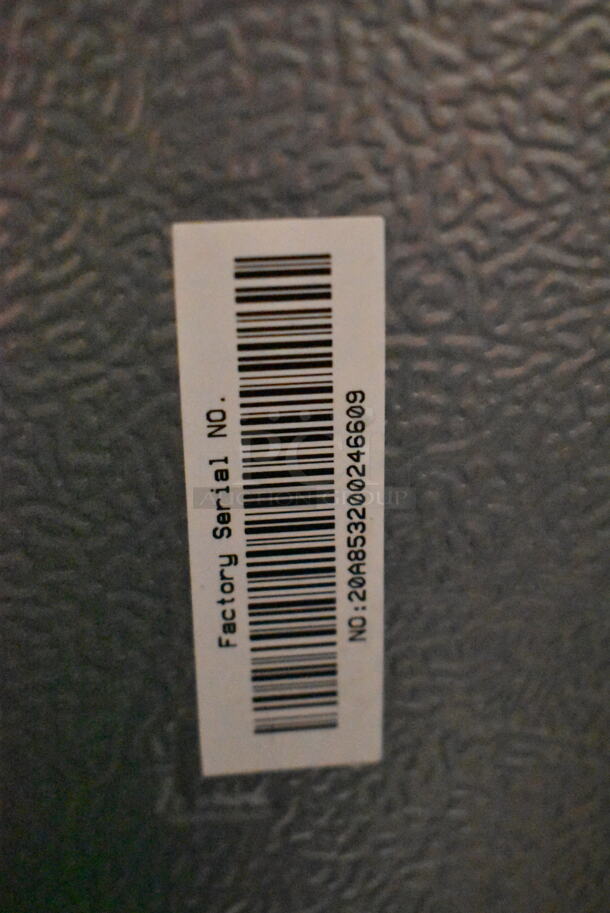 Galanz GL17BK Metal Mini Cooler. 115 Volts, 1 Phase. Tested and Powers On But Does Not Get Cold
 - Image 5 of 5
