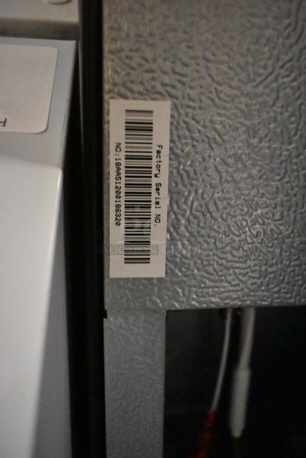 Galanz GL27BK Metal Mini Cooler. 115 Volts, 1 Phase. Tested and Powers On But Does Not Get Cold
 - Image 5 of 5