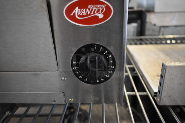 Avantco 177CPO12 Stainless Steel Commercial Countertop Snack / Pizza Oven. 120 Volts, 1 Phase. Tested and Working! - Image 5 of 11