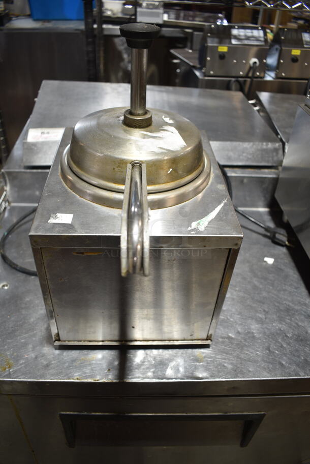 Star 3W SA-HS Stainless Steel Commercial Countertop Food Warmer w/ Pump Top. 120 Volts, 1 Phase. Tested and Working! - Image 4 of 6