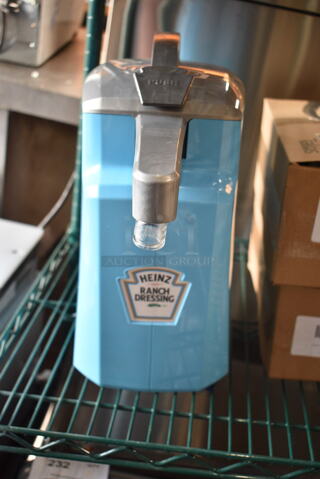 BRAND NEW SCRATCH AND DENT! Poly Condiment Dispenser. 