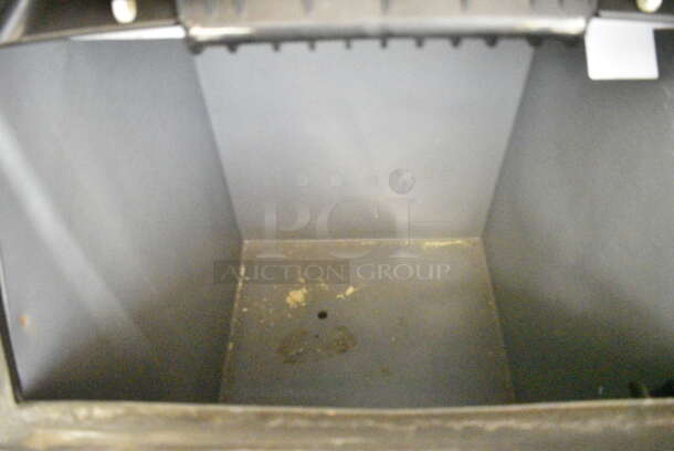 Manitowoc SD0502A Stainless Steel Commercial Ice Head on Commercial Ice Bin. 115 Volts, 1 Phase.  - Image 4 of 6