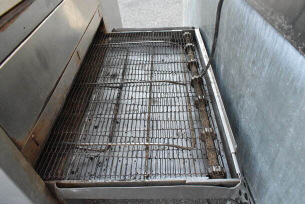 2 Blodgett MG-32 Stainless Steel Commercial Natural Gas Powered Conveyor Pizza Ovens. 150,000 BTU. 2 Times Your Bid.  - Image 9 of 12