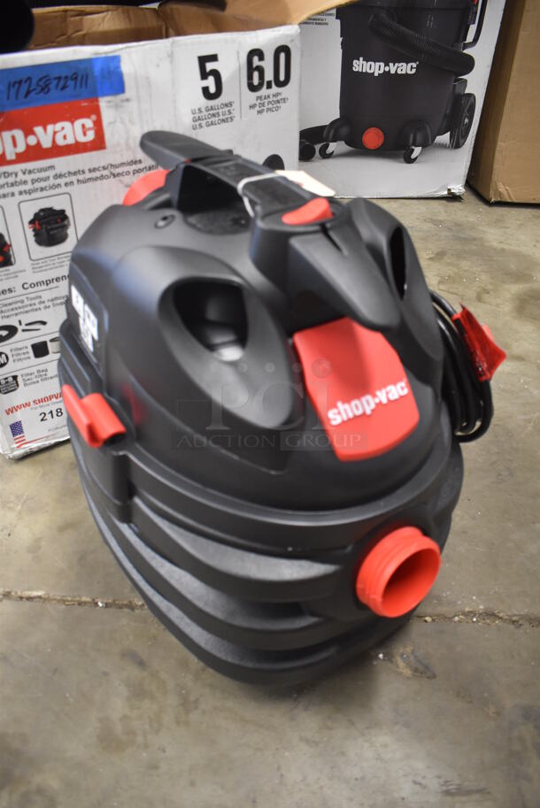 BRAND NEW IN BOX! Shop-Vac 5872911 5 Gallon 6.0 Peak HP Portable Polyethylene Wet / Dry Vacuum with Tool Kit. 16x17x17. Tested and Working! - Image 7 of 12