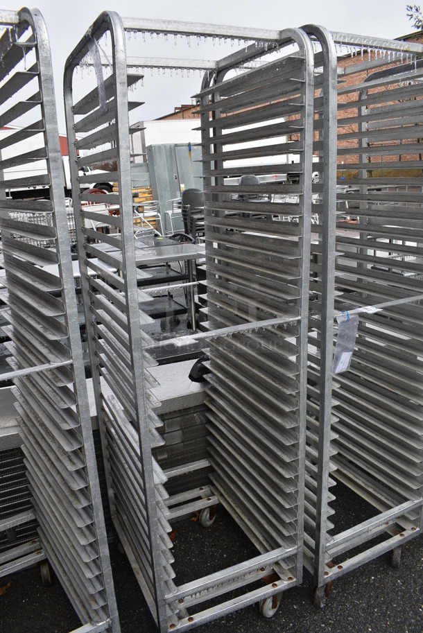 Metal Commercial Pan Transport Rack on Commercial Casters. 20.5x26x74 - Image 2 of 4