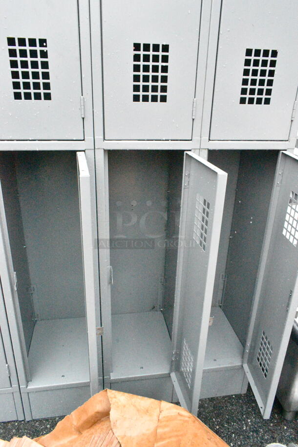 BRAND NEW SCRATCH AND DENT! Regency 600LC32125AG Space Solutions Gray 36" x 15" x 78" 3 Wide, 2 Tier Locker - Assembled  - Image 4 of 6