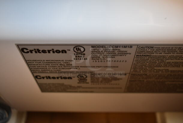 BRAND NEW IN BOX! Criterion CCM11M1B Countertop Microwave Oven w/ Plate. 120 Volts, 1 Phase. - Image 7 of 7