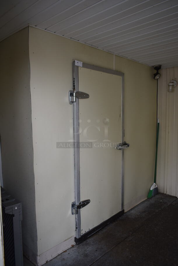 8'x9'x7.5' Walk In Freezer Box w/ Unicooler LPC-50-1 115 Volt, 1 Phase Evaporator. Does Not Include Contents. BUYER MUST REMOVE: This Item CANNOT Be Transported; Must Pick Up By Appointment Only. Freon Will Be Removed Before Pick Up Day. Tested and Working! (walk ins) - Image 1 of 7