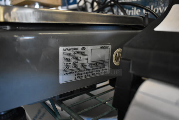 BRAND NEW SCRATCH AND DENT! AvaWeigh 334PCS60T Stainless Steel 60 lb. Digital Price Computing Scale with Tower. Tested and Working! - Image 7 of 7