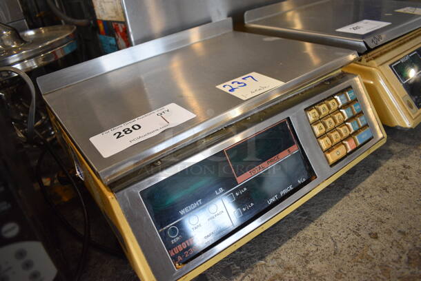 Kubota Model LA-230 Metal Commercial Countertop 30 Pound Capacity Food Portioning Scale. 15x15x7. Tested and Working! - Image 2 of 3