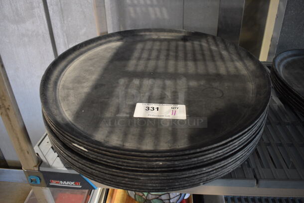 11 Black Oval Serving Trays. 27x22x1. 11 Times Your Bid!