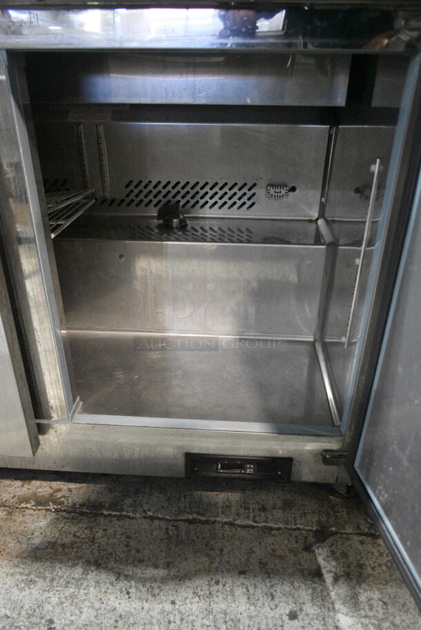 Ikon ISP48 Stainless Steel Commercial Sandwich Salad Prep Table Bain Marie Mega Top on Commercial Casters. 115 Volts, 1 Phase. Tested and Working! - Image 6 of 8