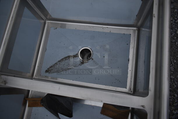 BRAND NEW SCRATCH AND DENT! Regency 600S32030230 124" 16-Gauge Stainless Steel Three Compartment Commercial Sink with 2 Drainboards - 20" x 30" x 14" Bowls - Image 7 of 9