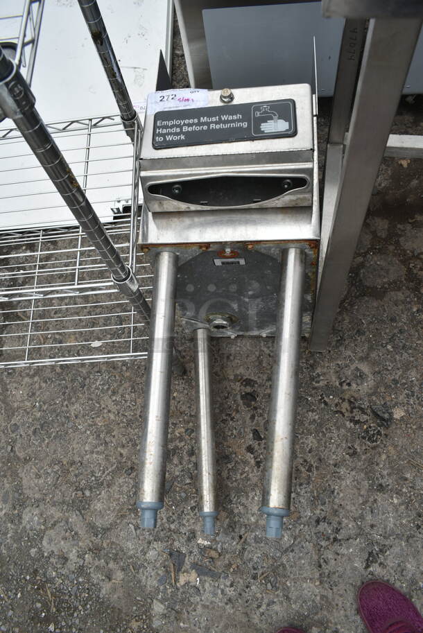 Perlick Stainless Steel Commercial Single Bay Sink w/ Faucet, Handles and Side Splash Guards. Missing 1 Leg.  - Image 4 of 5